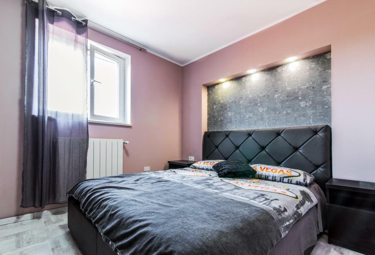 Apartments Eli Labin  Kültér fotó