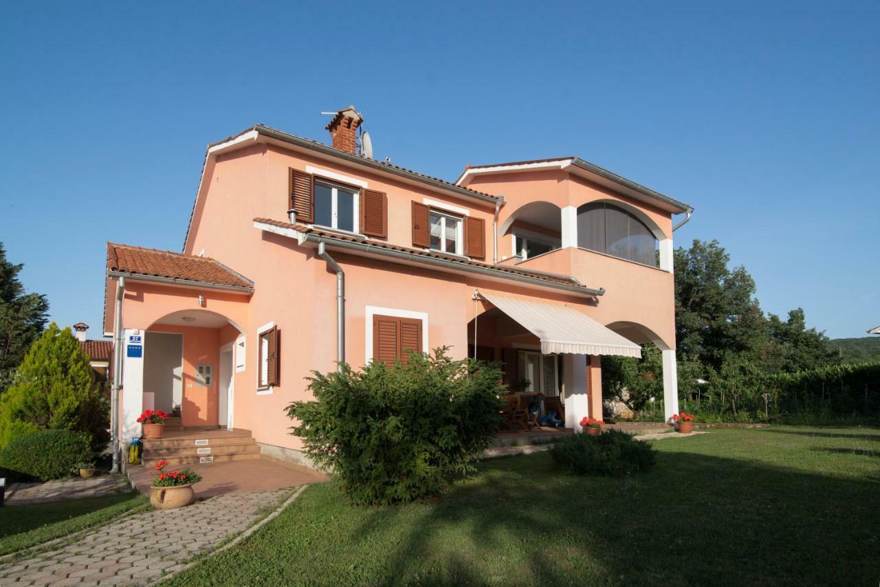 Apartments Eli Labin  Kültér fotó