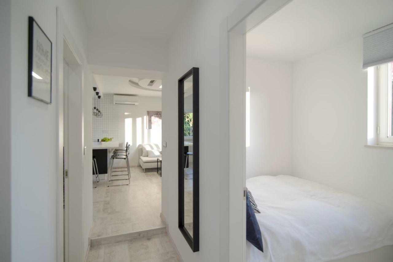 Apartments Eli Labin  Kültér fotó